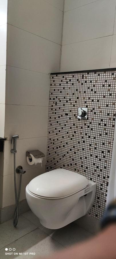 Alankrita Suites & Party Halls Мератх Экстерьер фото